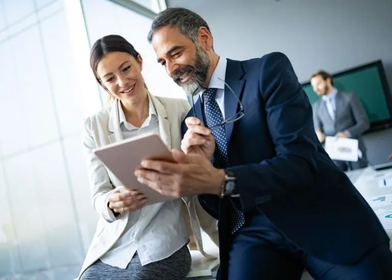 Mẹo Đàm Phán Giá Ván Ép Phủ Phim Giúp Tối Ưu Hàng Tỷ Đồng Dòng Tiền